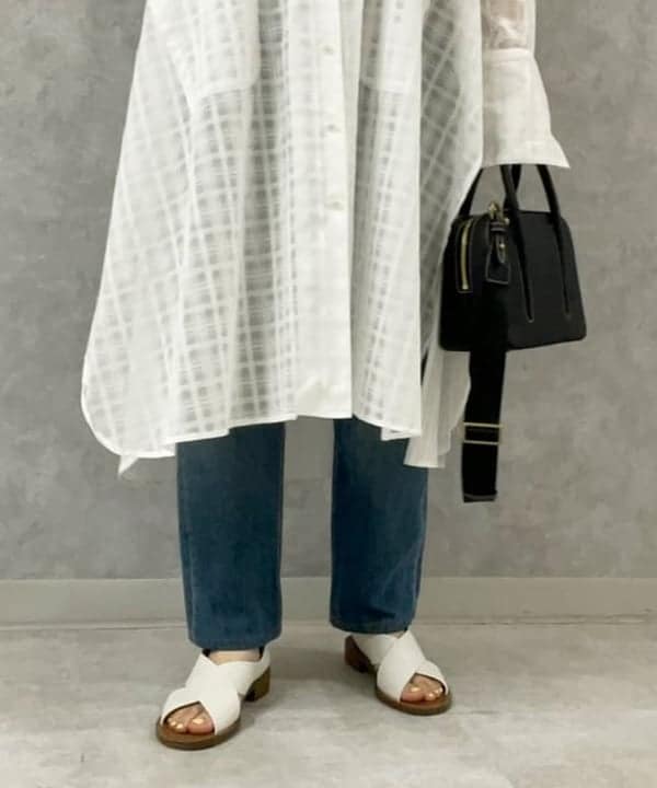 RIEKOさんの「BEAMS WOMEN｜Church's / RHONDA クロスサンダル」を使ったコーディネート