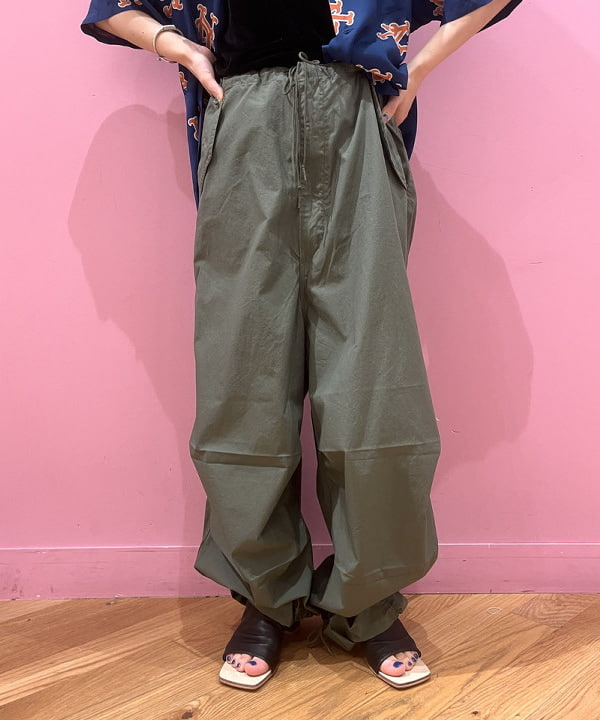コスゲさんの「BEAMS WOMEN｜BEAMS BOY / US ARMY オーバー パンツ」を使ったコーディネート