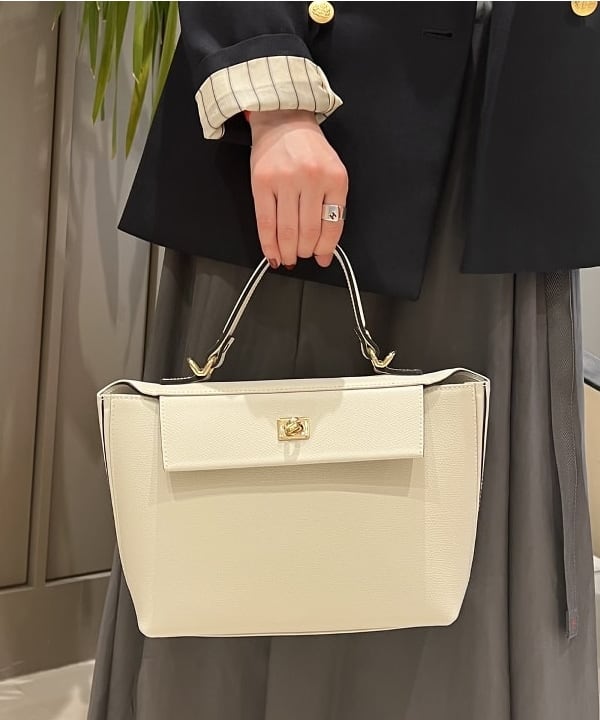 大川 美咲さんの「BEAMS WOMEN｜」を使ったコーディネート