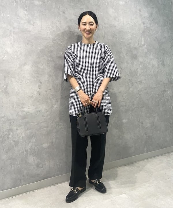 越智 里美さんの「BEAMS WOMEN｜TOFF&LOADSTONE / ジョリー ミニボストン ショルダーバッグ」を使ったコーディネート