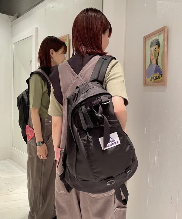 SHINAGAWAさんの「BEAMS WOMEN｜【別注】GREGORY / NICE DAY NEW」を使ったコーディネート