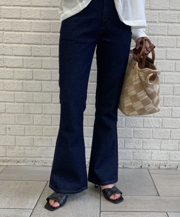 内山 瑛美さんの「BEAMS WOMEN｜」を使ったコーディネート