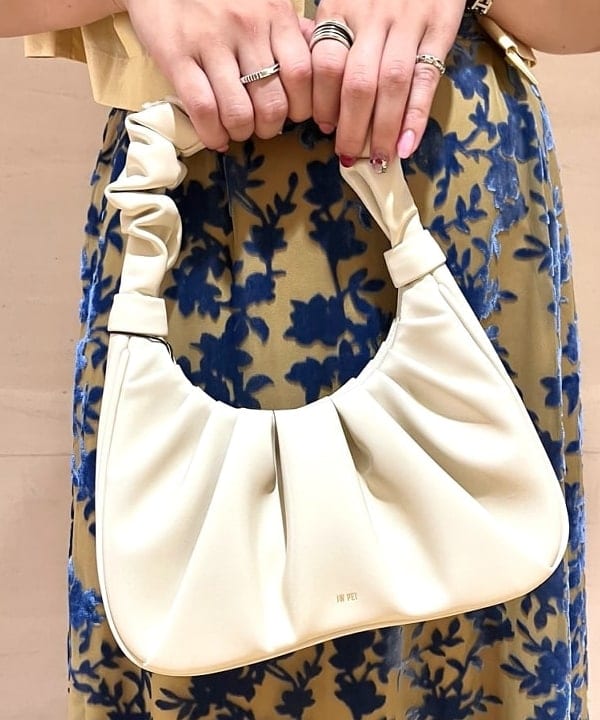ちりこさんの「BEAMS WOMEN｜JW PEI / Gabbi Bag」を使ったコーディネート