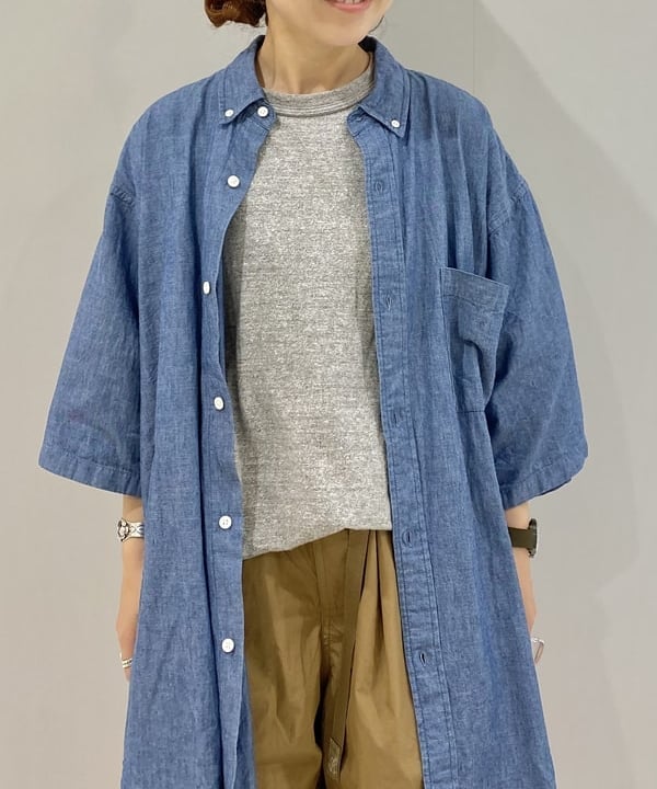 原口 愛さんの「BEAMS WOMEN｜WAREHOUSE & CO. / 別注 ステンシル13 Tシャツ」を使ったコーディネート
