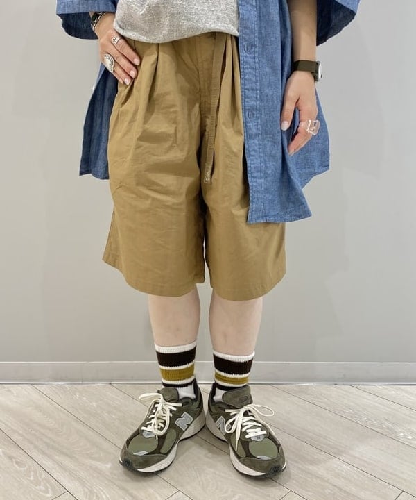 原口 愛さんの「BEAMS WOMEN｜WAREHOUSE & CO. / 別注 ステンシル13 Tシャツ」を使ったコーディネート