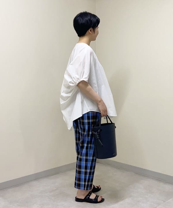 もり ともみさんの「BEAMS WOMEN｜」を使ったコーディネート