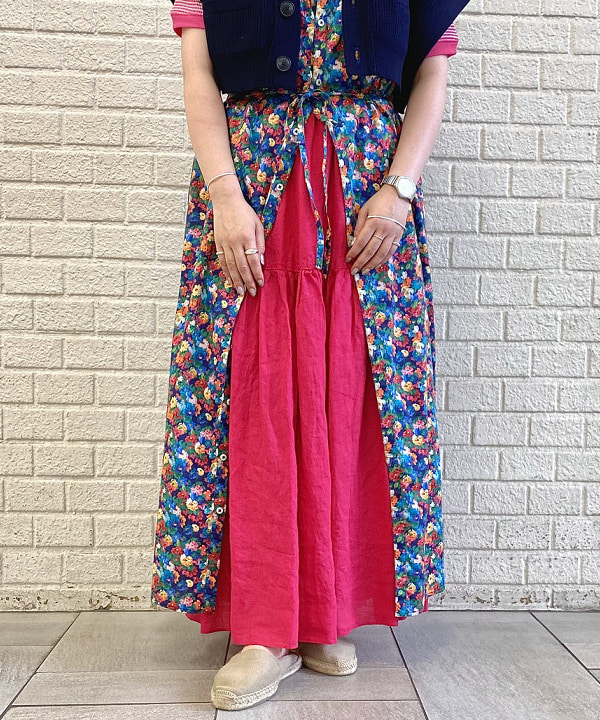 吉野 多恵さんの「BEAMS WOMEN｜BEAMS BOY / 樹脂 パール ロング ネックレス」を使ったコーディネート