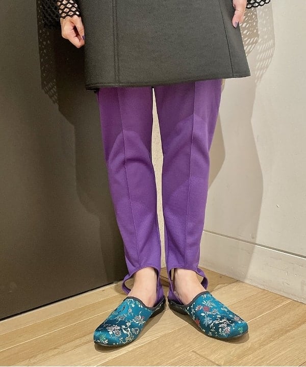 葛岡 七海さんの「BEAMS WOMEN｜BEAMS BOY / ソリッド トラック パンツ」を使ったコーディネート