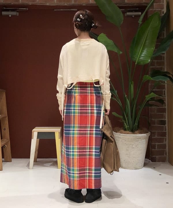 イシイ サオリさんの「BEAMS WOMEN｜」を使ったコーディネート