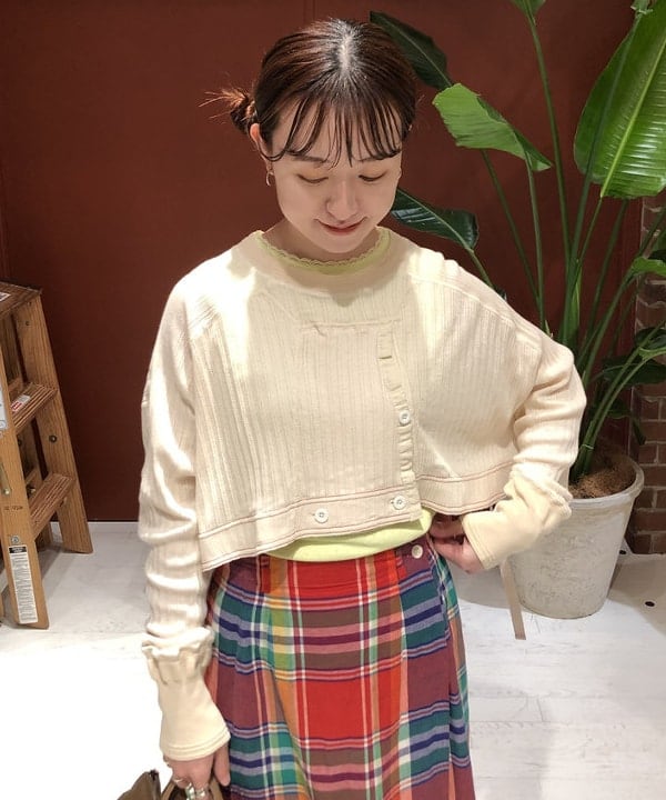 イシイ サオリさんの「BEAMS WOMEN｜」を使ったコーディネート