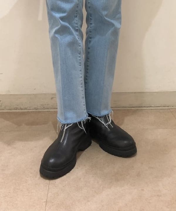 福岡 千晃さんの「BEAMS WOMEN｜JW PEI / Gabbi Bag」を使ったコーディネート