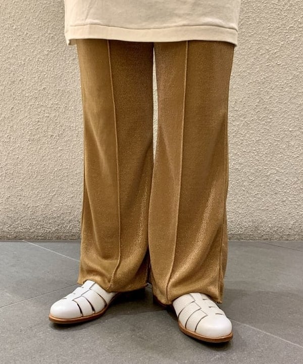 吉田　真実さんの「BEAMS WOMEN｜」を使ったコーディネート