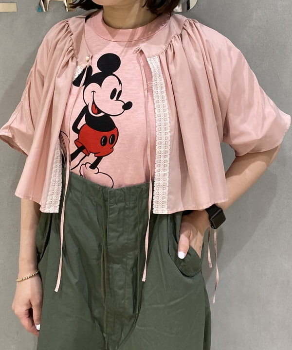 大田 麗未さんの「BEAMS WOMEN｜BEAMS BOY / US ARMY オーバー パンツ」を使ったコーディネート