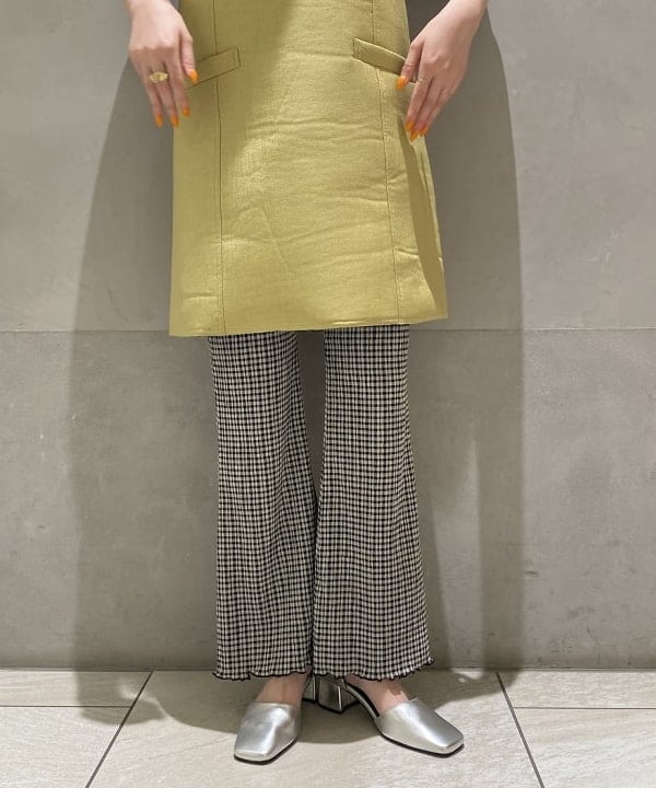 タキグチ アカネさんの「BEAMS WOMEN｜Ray BEAMS / アンクルストラップ パンプス」を使ったコーディネート