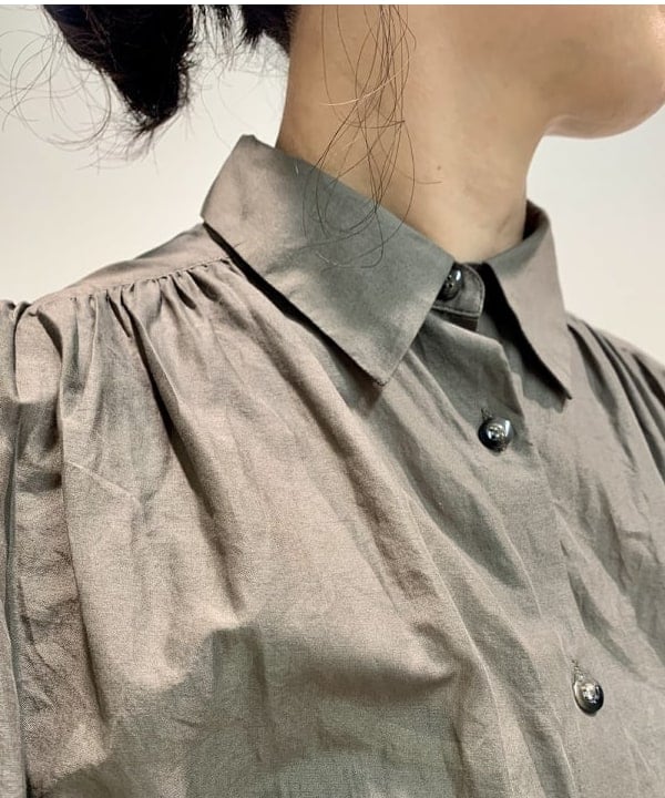 松元 晴佳さんの「BEAMS WOMEN｜GIANNI CHIARINI / ALIFA レザーショルダーバッグ S」を使ったコーディネート