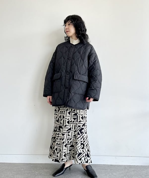 kigoさんの「BEAMS WOMEN｜キルティング ノーカラー ブルゾン」を使ったコーディネート