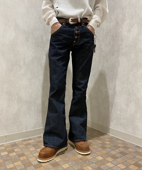 平柳 楓馬さんの「BEAMS WOMEN｜RED WING / 6inch Classic Moc 1907」を使ったコーディネート