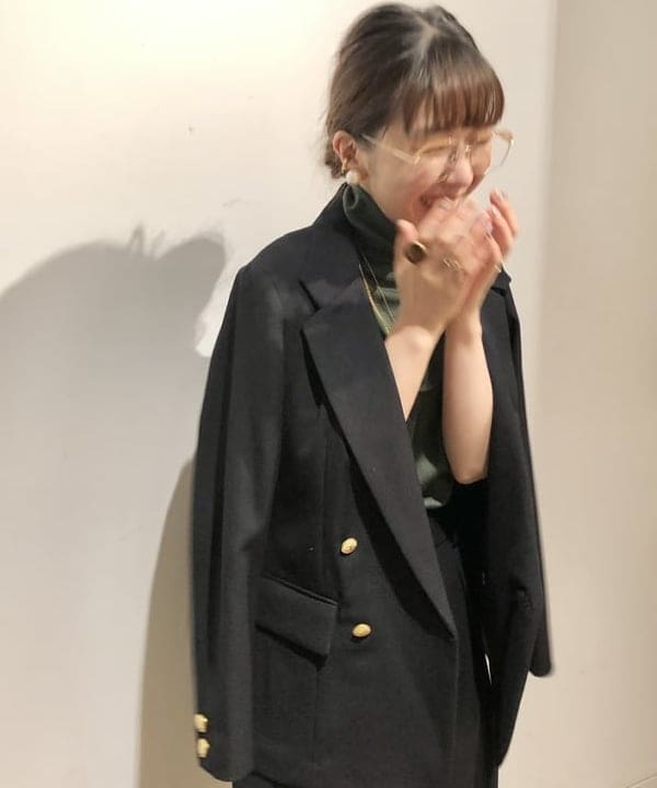 佐藤 美樹さんの「BEAMS WOMEN｜Demi-Luxe BEAMS / パール イヤリング」を使ったコーディネート
