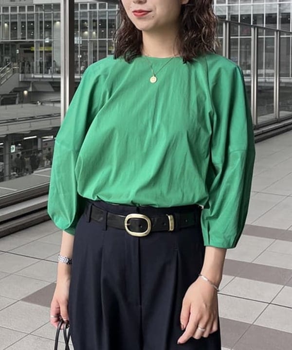 蒲原 捺美さんの「BEAMS WOMEN｜Demi-Luxe BEAMS / コットンナイロン ランタンスリーブプルオーバー」を使ったコーディネート