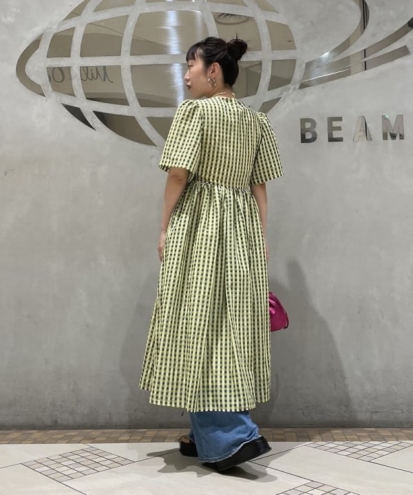 ハルキ　モモナさんの「BEAMS WOMEN｜」を使ったコーディネート