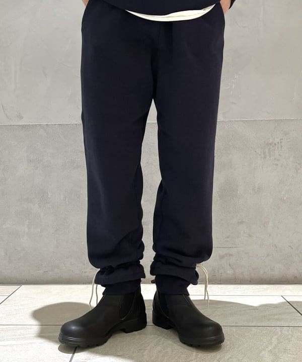 カスタニ モモノさんの「BEAMS WOMEN｜Blundstone / LOW CUT」を使ったコーディネート