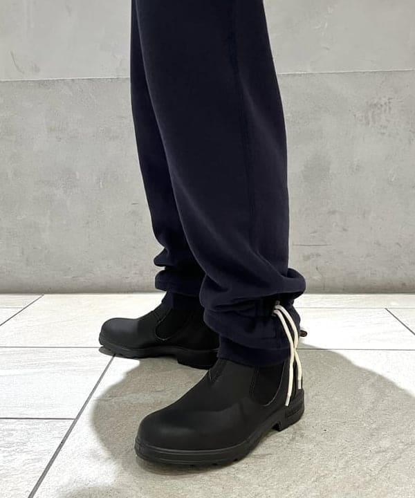 カスタニ モモノさんの「BEAMS WOMEN｜Blundstone / LOW CUT」を使ったコーディネート