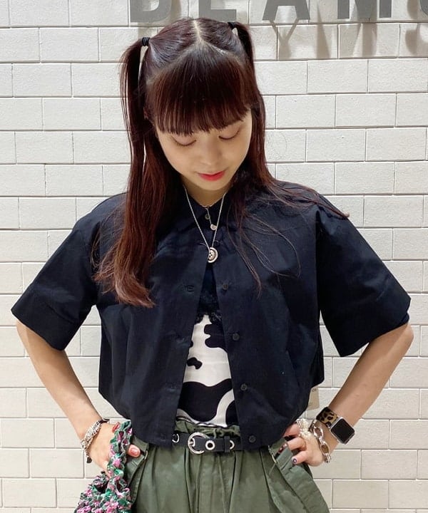 りかちょび/岸本梨佳さんの「BEAMS WOMEN｜BEAMS BOY / US ARMY オーバー パンツ」を使ったコーディネート