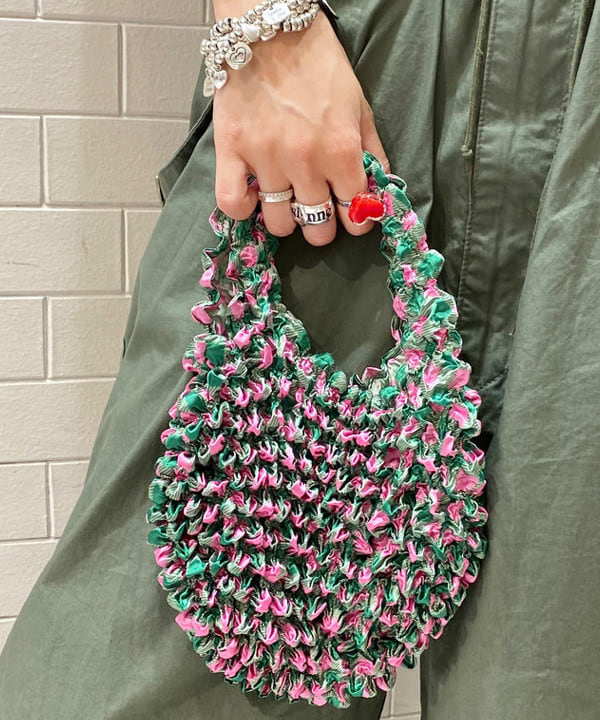 りかちょび/岸本梨佳さんの「BEAMS WOMEN｜BEAMS BOY / US ARMY オーバー パンツ」を使ったコーディネート