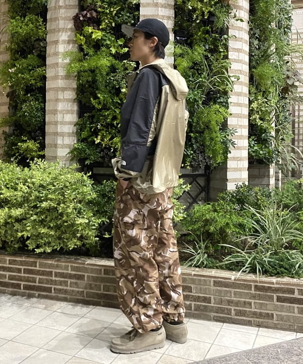 平柳 楓馬さんの「BEAMS WOMEN｜【ビームスの百名品】NEW ERA &times; BEAMS / 別注 9Fifty Retro Crown Cap」を使ったコーディネート