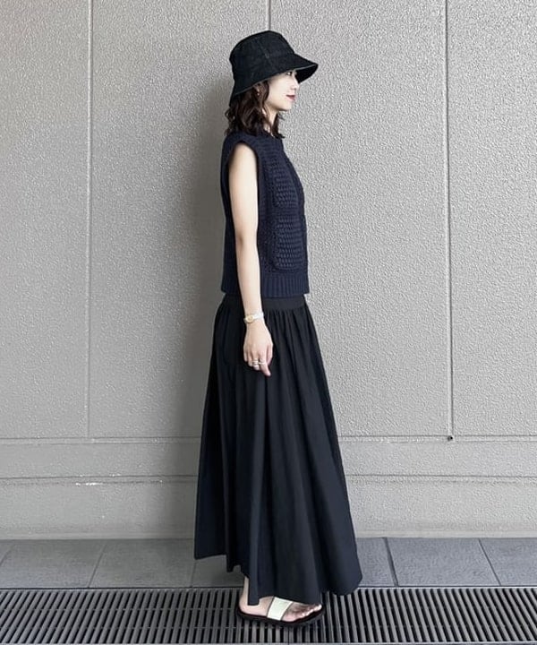 蒲原 捺美さんの「BEAMS WOMEN｜Demi-Luxe BEAMS / クロシェ ベスト」を使ったコーディネート