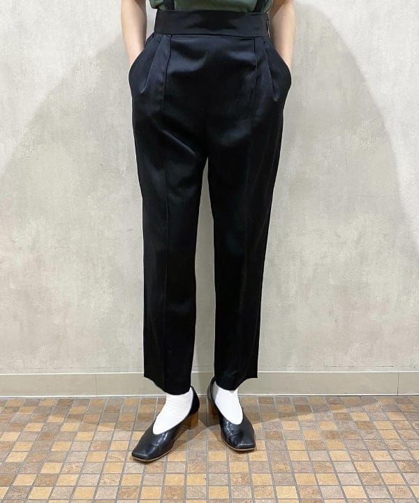 カワライさんの「BEAMS WOMEN｜」を使ったコーディネート