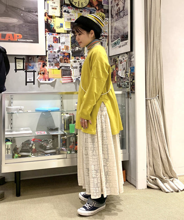 木下 季萠さんの「BEAMS WOMEN｜orSlow / 別注 Monroe Pants Special」を使ったコーディネート