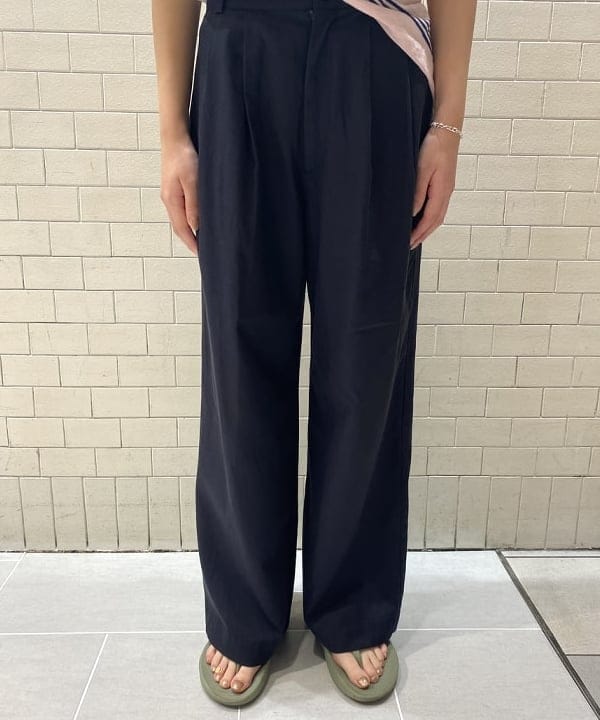 吉田 花さんの「BEAMS WOMEN｜XOLO JEWELRY/ Curve Link ブレスレット SILVER」を使ったコーディネート
