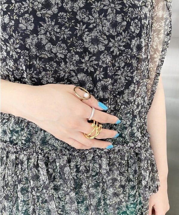 庭野 優紀さんの「BEAMS WOMEN｜」を使ったコーディネート