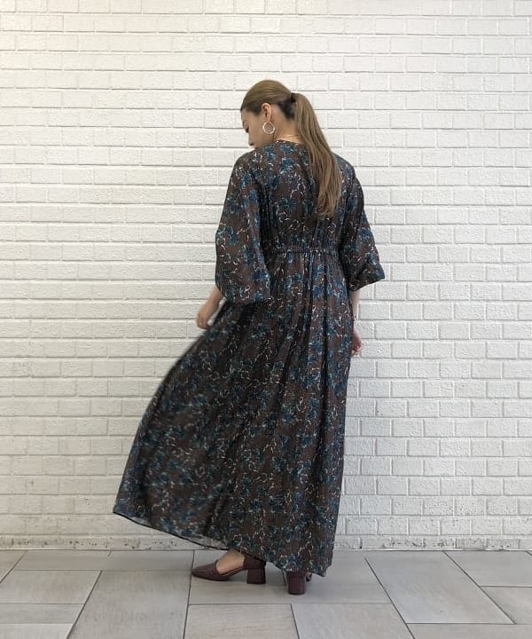 福岡 千晃さんの「BEAMS WOMEN｜」を使ったコーディネート