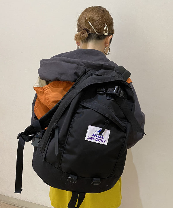 吉野 多恵さんの「BEAMS WOMEN｜【別注】GREGORY / NICE DAY NEW」を使ったコーディネート