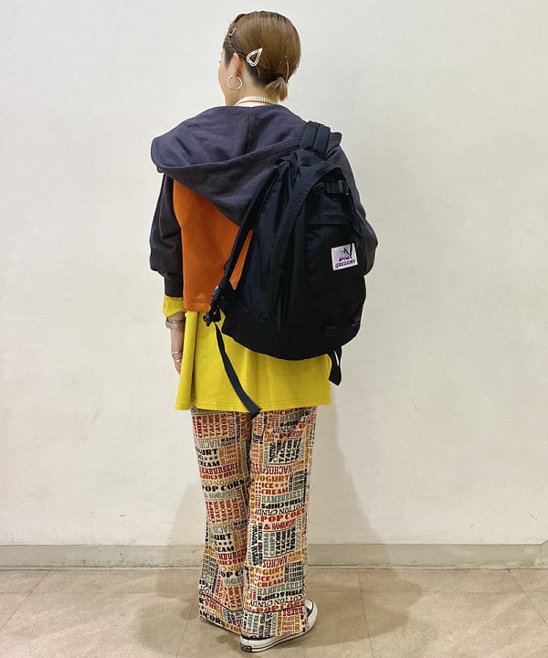 吉野 多恵さんの「BEAMS WOMEN｜【別注】GREGORY / NICE DAY NEW」を使ったコーディネート