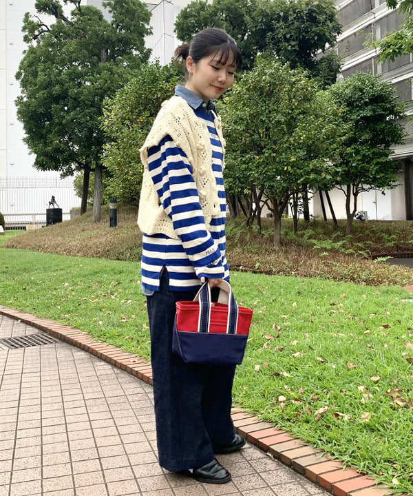 木下 季萠さんの「BEAMS WOMEN｜【別注】BUZZ RICKSON'S / シャンブレー ロングスリーブ シャツ」を使ったコーディネート