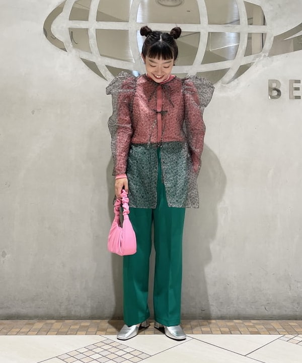 ハルキ　モモナさんの「BEAMS WOMEN｜JW PEI / Gabbi Bag」を使ったコーディネート