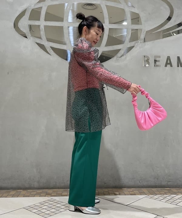 ハルキ　モモナさんの「BEAMS WOMEN｜JW PEI / Gabbi Bag」を使ったコーディネート