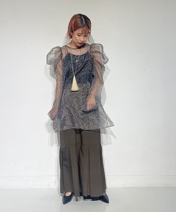 カワグチ シオリさんの「BEAMS WOMEN｜」を使ったコーディネート