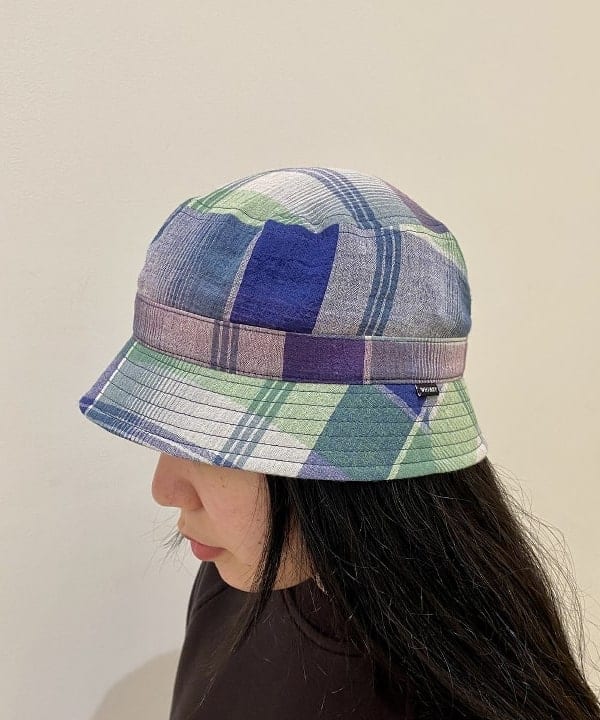 鈴木 悠里さんの「BEAMS WOMEN｜」を使ったコーディネート