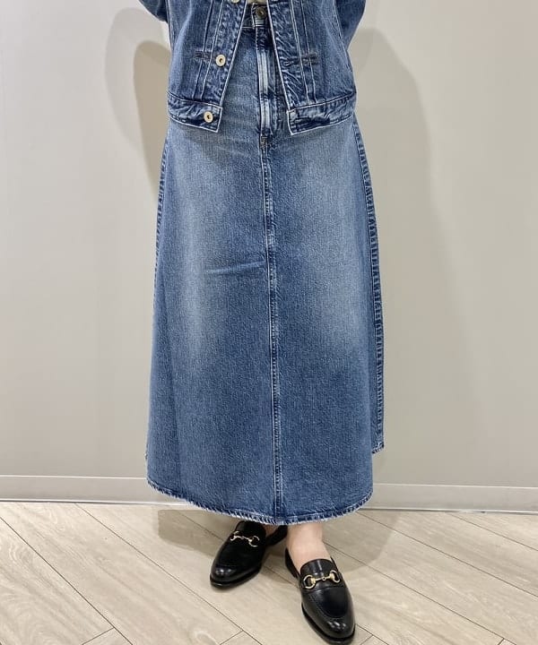 大浦 栞さんの「BEAMS WOMEN｜」を使ったコーディネート