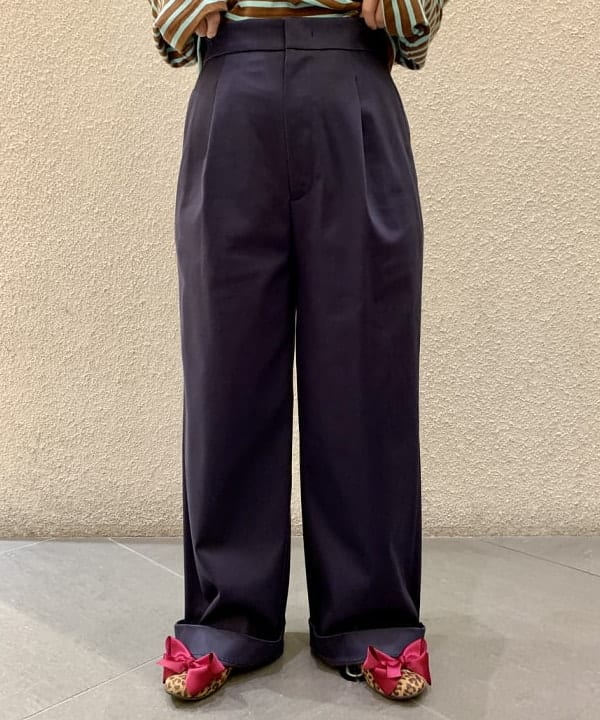 吉田　真実さんの「BEAMS WOMEN｜」を使ったコーディネート
