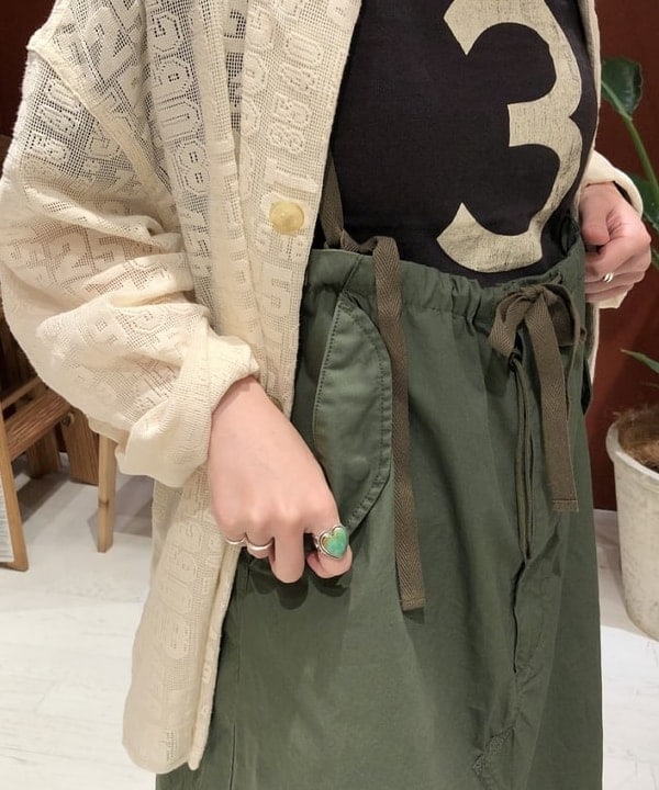 イシイ サオリさんの「BEAMS WOMEN｜BEAMS BOY / ナンバー レース シャツ」を使ったコーディネート