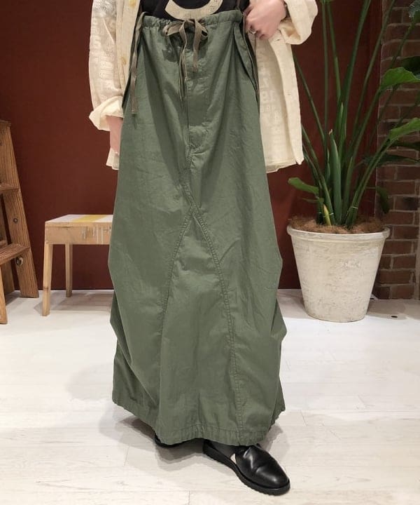 イシイ サオリさんの「BEAMS WOMEN｜BEAMS BOY / ナンバー レース シャツ」を使ったコーディネート