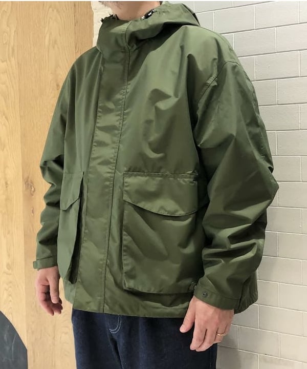 猪越 悠さんの「BEAMS WOMEN｜」を使ったコーディネート