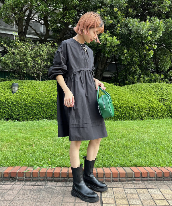 カワグチ シオリさんの「BEAMS WOMEN｜」を使ったコーディネート