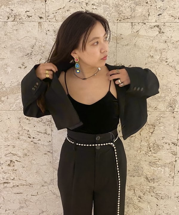 谷坊 ひかるさんの「BEAMS WOMEN｜MOHI / コロネ サンダル」を使ったコーディネート