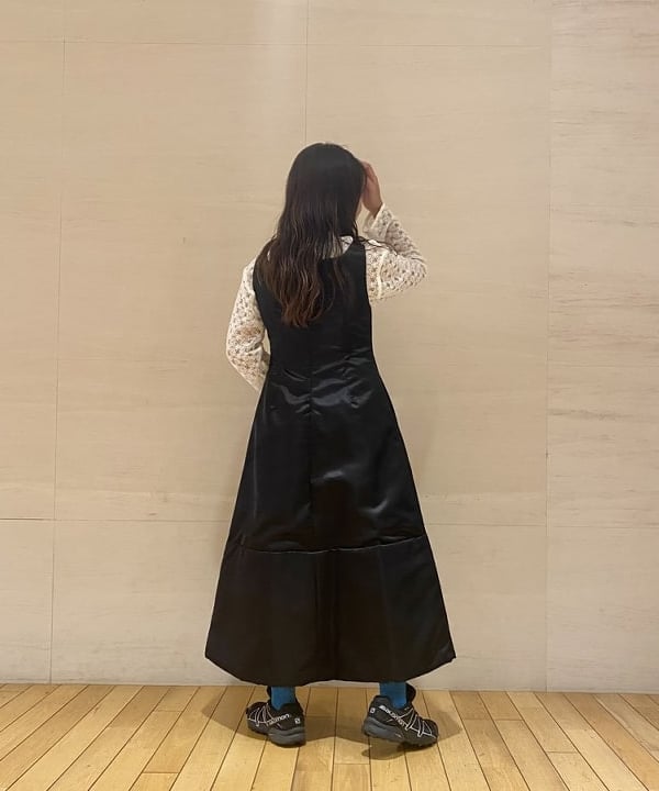 谷坊 ひかるさんの「BEAMS WOMEN｜Ray BEAMS / グリッター ラメ ソックス」を使ったコーディネート